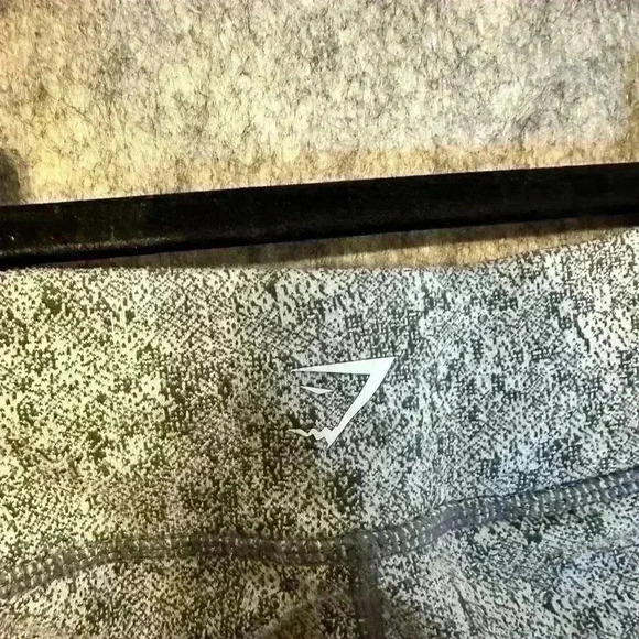 Gymshark Fleur Textured Leggings - Small - Picture 3 of 3